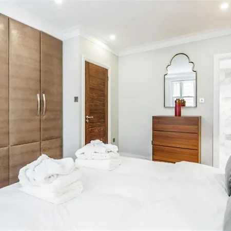 Penthouse Frankfurt Center-close To Amenities *