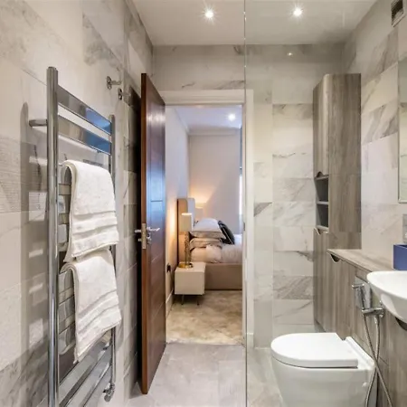Penthouse Frankfurt Center-close To Amenities Holiday home